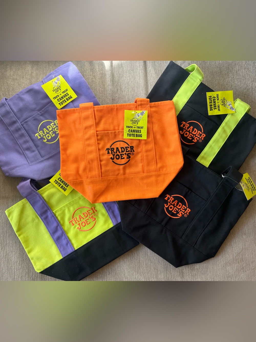 FIVE Trader Joe’s Fall NWT Mini Totes